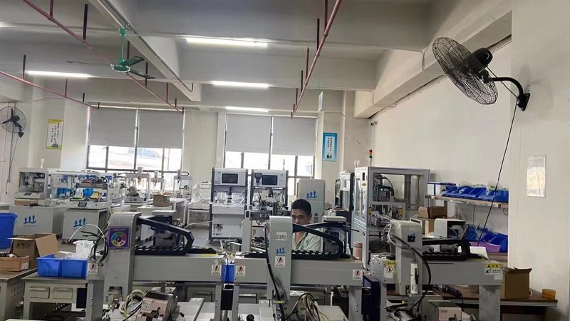 直角坐标机器人负载行程定制：揭秘其关键因素与应用